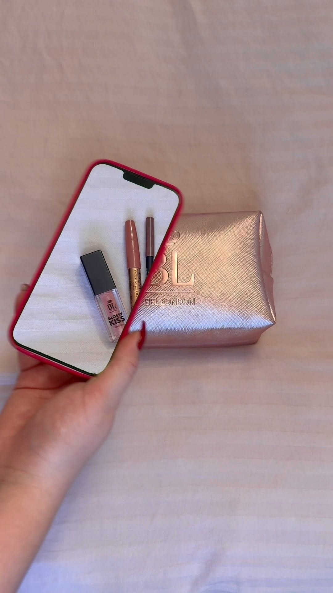 Post 2 by BEL London on Instagram (video)