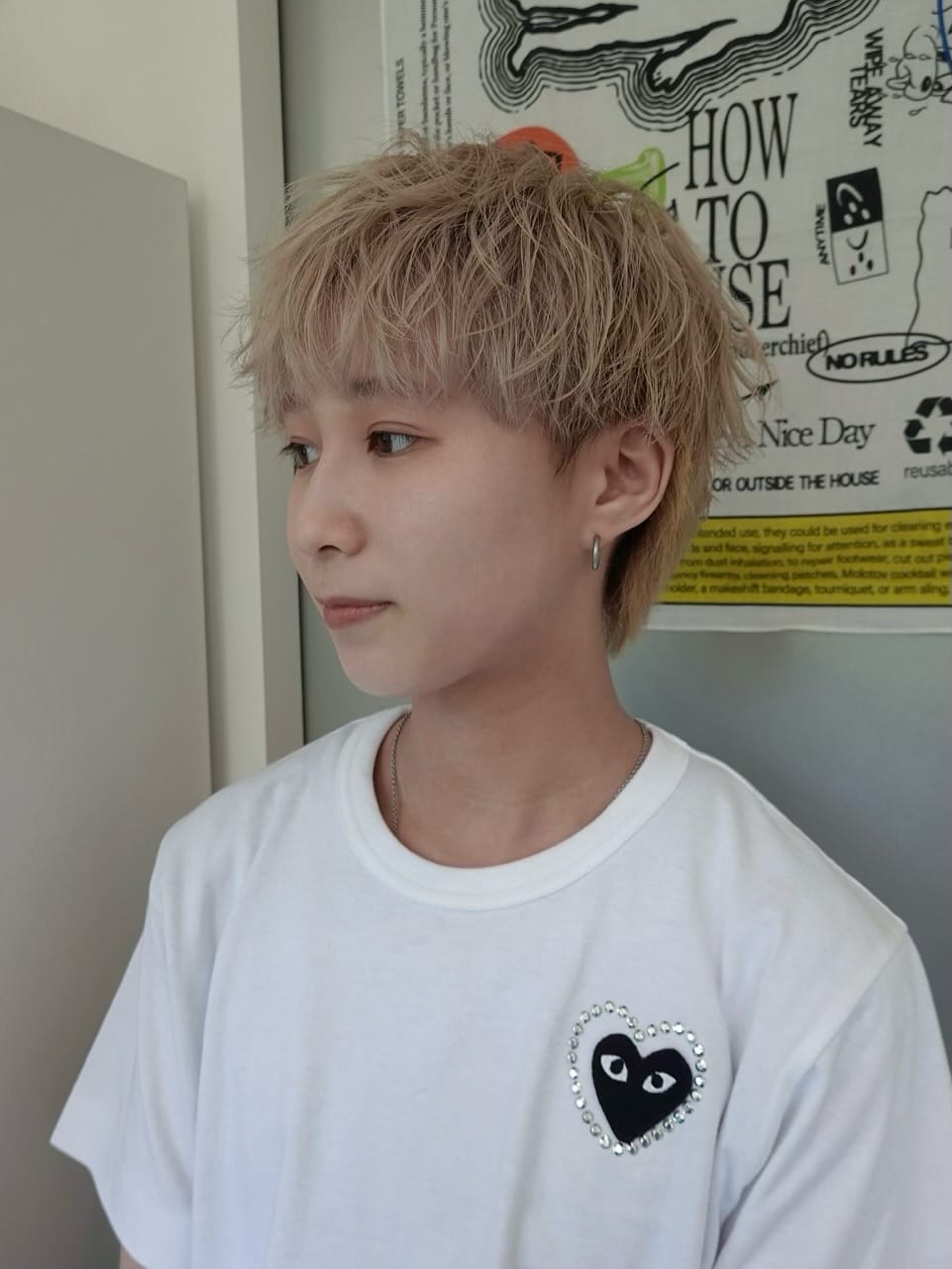 Post 10 by 𝕂𝔸ℍ𝕆  LGBTQ＋/センターパートウルフ/刈り上げ/パーマ on Instagram (carousel)