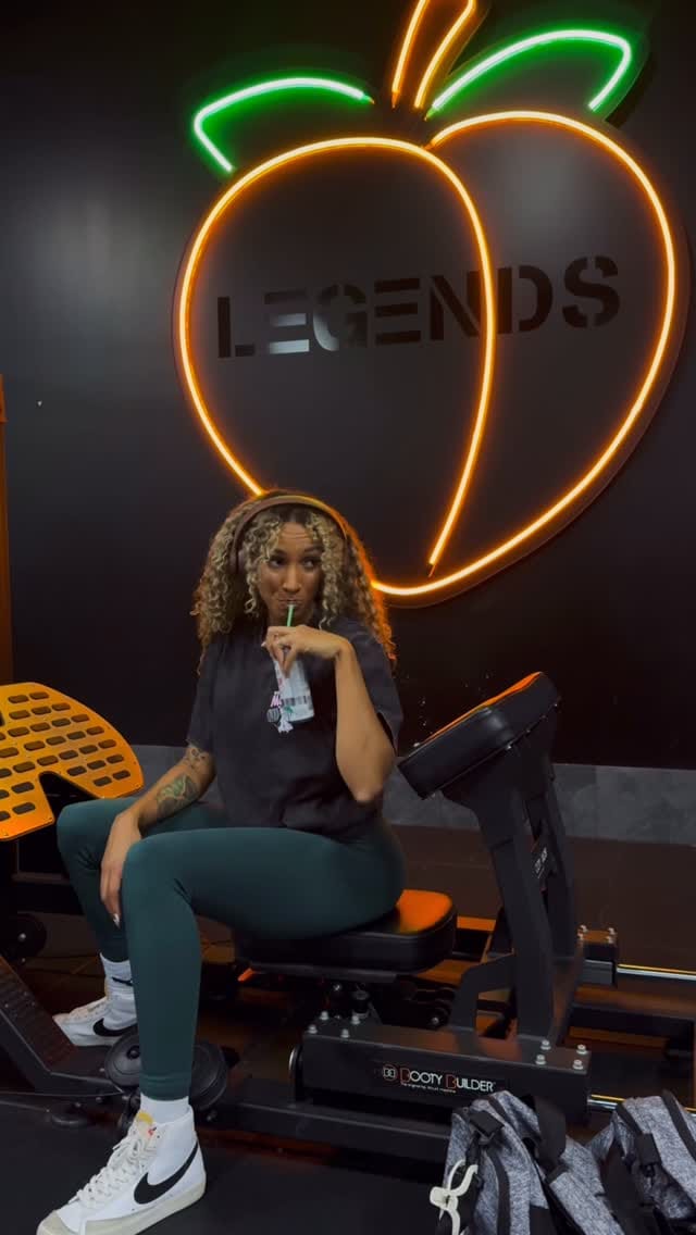 Post 5 by Chelsea Evans on Instagram (video)