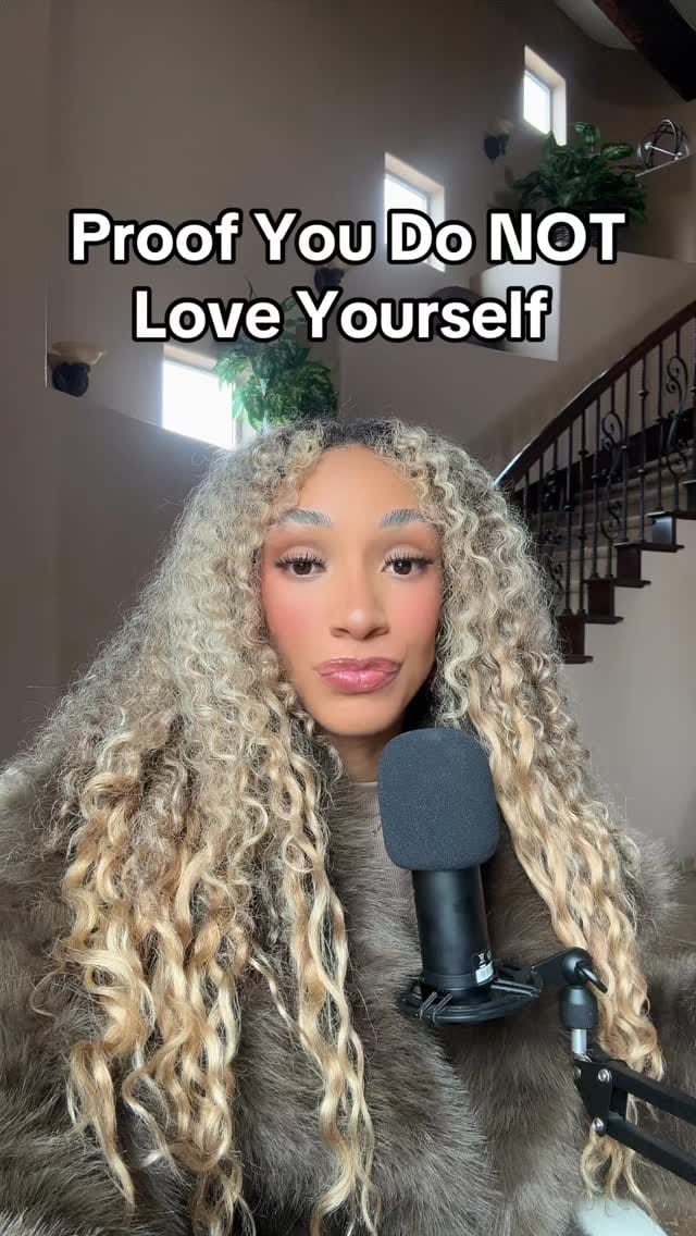 Post 7 by Chelsea Evans on Instagram (video)