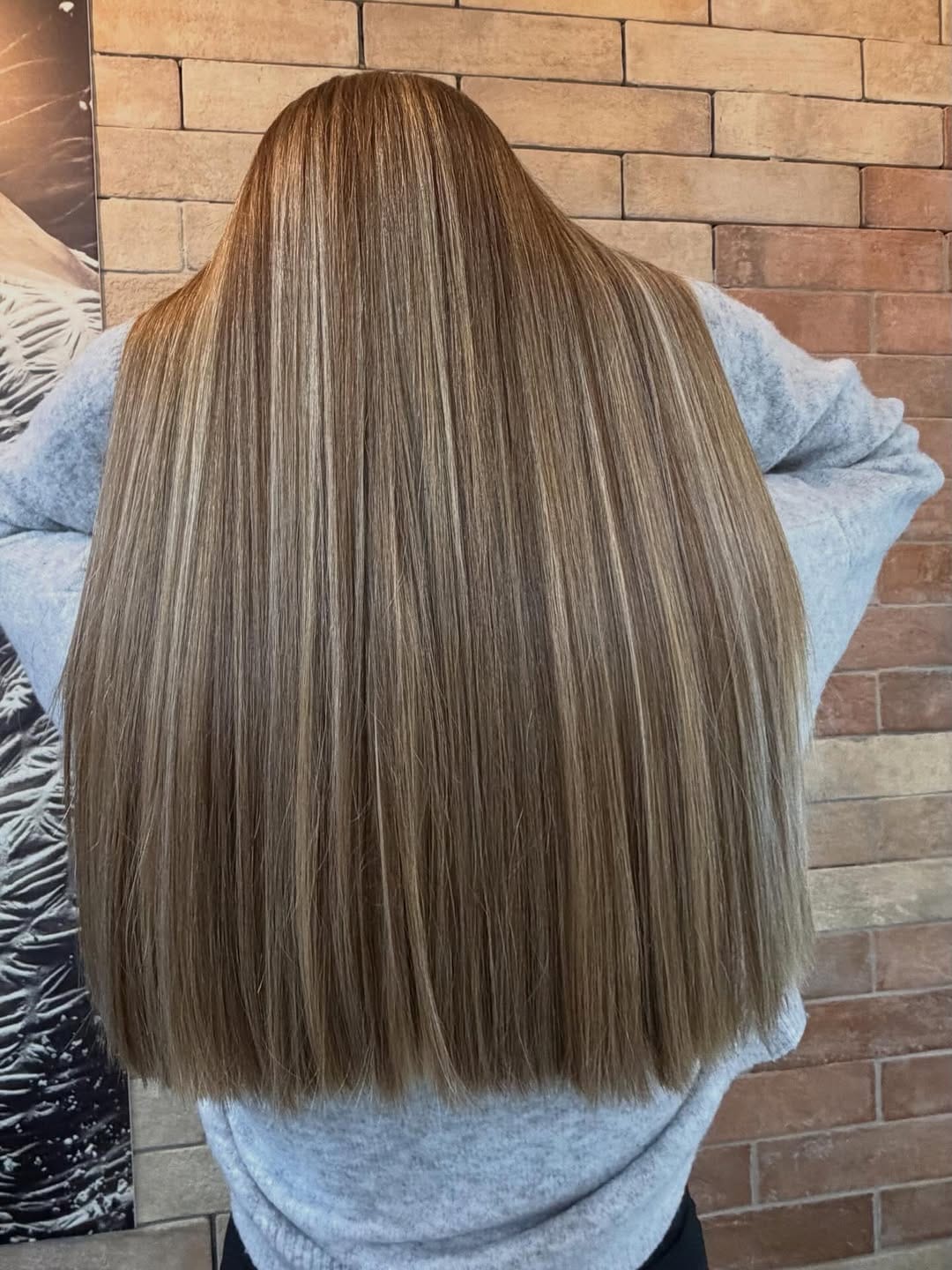Post 5 by Felove Friseur Elnur on Instagram (image)