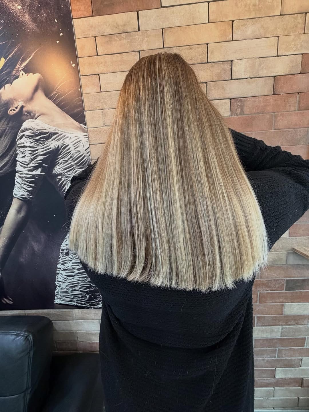 Post 3 by Felove Friseur Elnur on Instagram (image)
