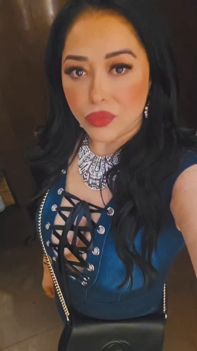 Post 1 by Rosie.khaledi 🧿 on Instagram (video)