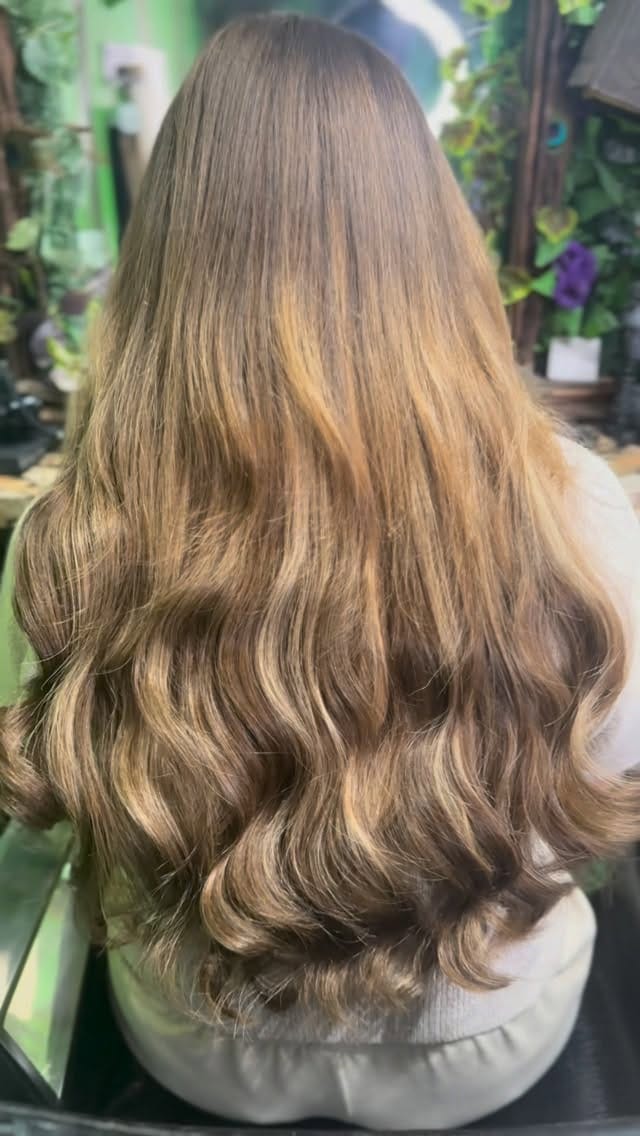 Post 3 by Koven Hair extensions on Instagram (video)