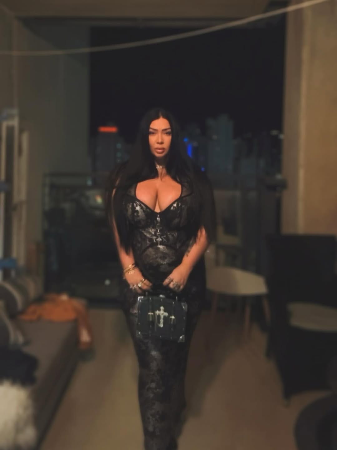 Post 2 by Koven Hair extensions on Instagram (image)