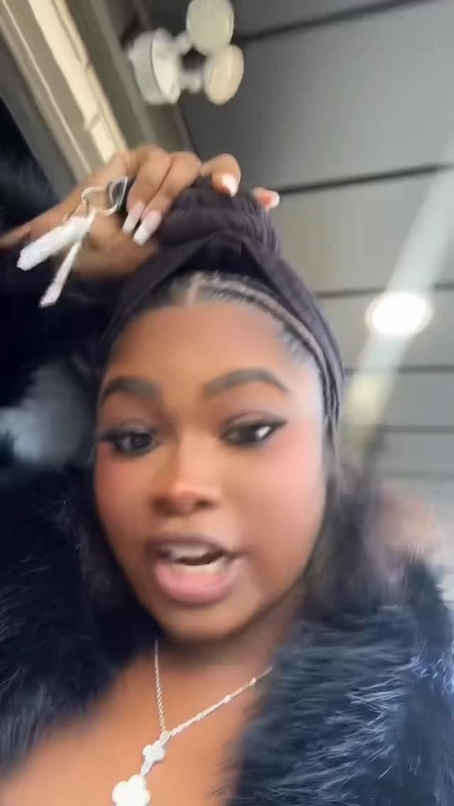 Post 5 by @keebop__ on Instagram (video)