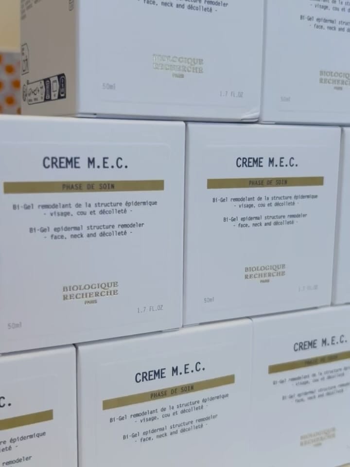 Post 8 by Kariné Kazarian Skincare on Instagram (carousel)