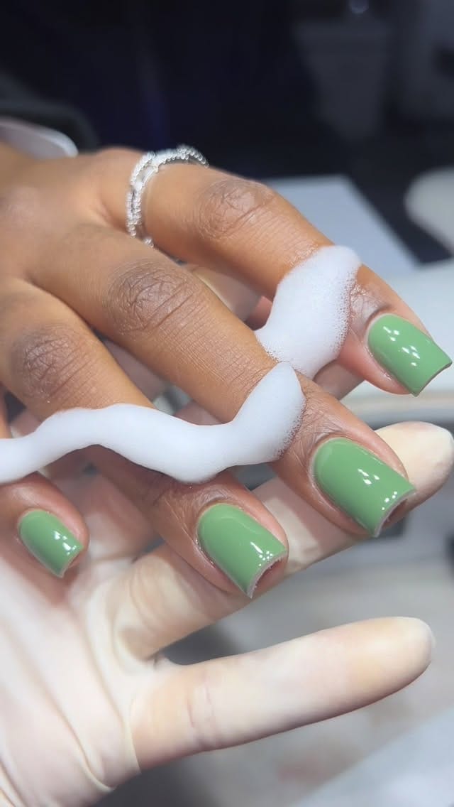 Post 4 by THENAILCORNER on Instagram (video)