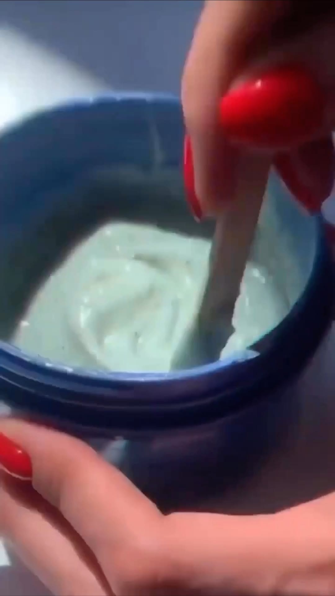 Post 9 by HEMPZ BEAUTY on Instagram (video)