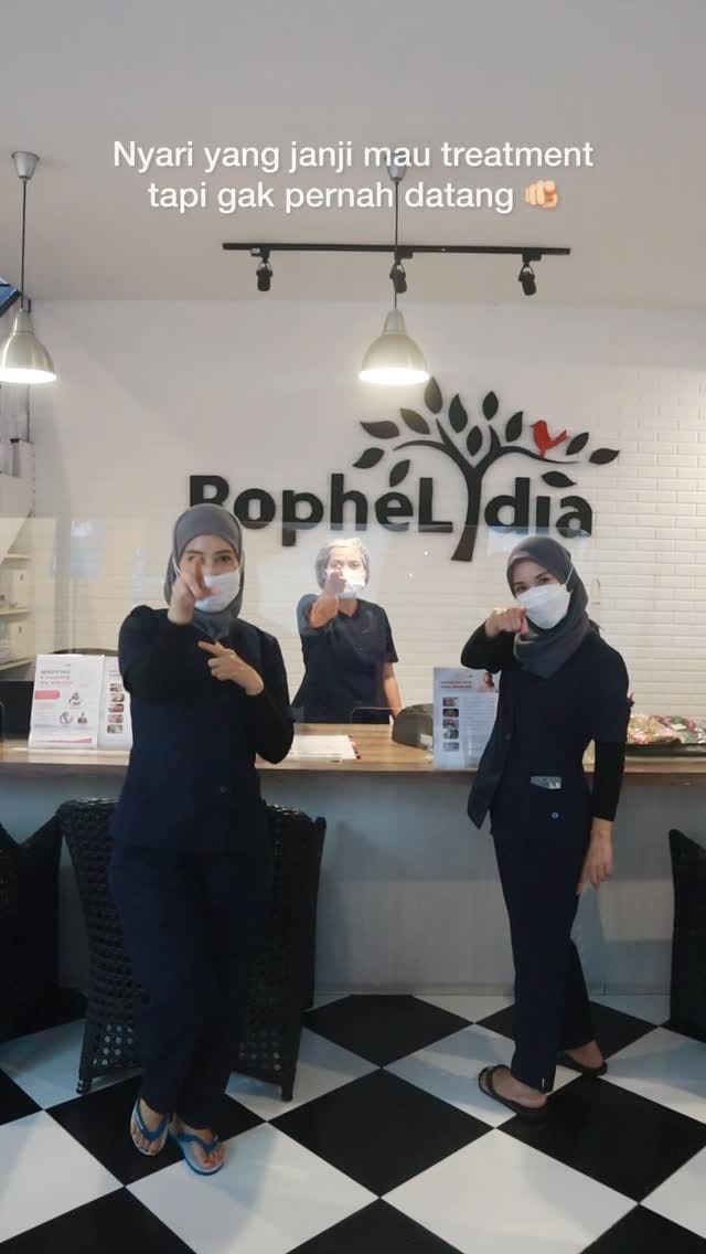 Post 2 by Official RopheLydia Clinic on Instagram (video)