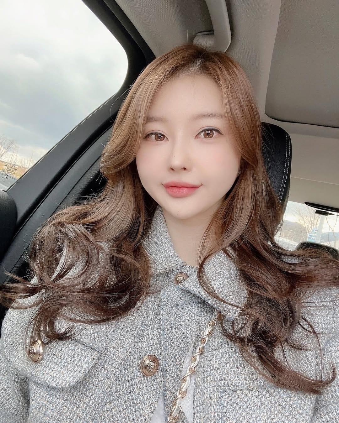 Post 2 by 폴튜나 on Instagram (image)