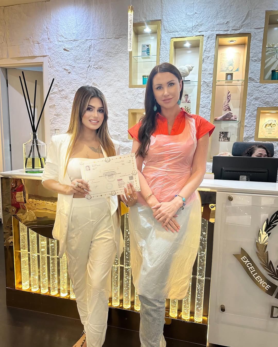 Post 8 by Tanya Choudhary on Instagram (carousel)