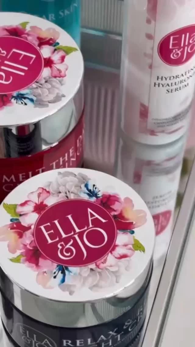 Post 8 by McCauley on Instagram (video)