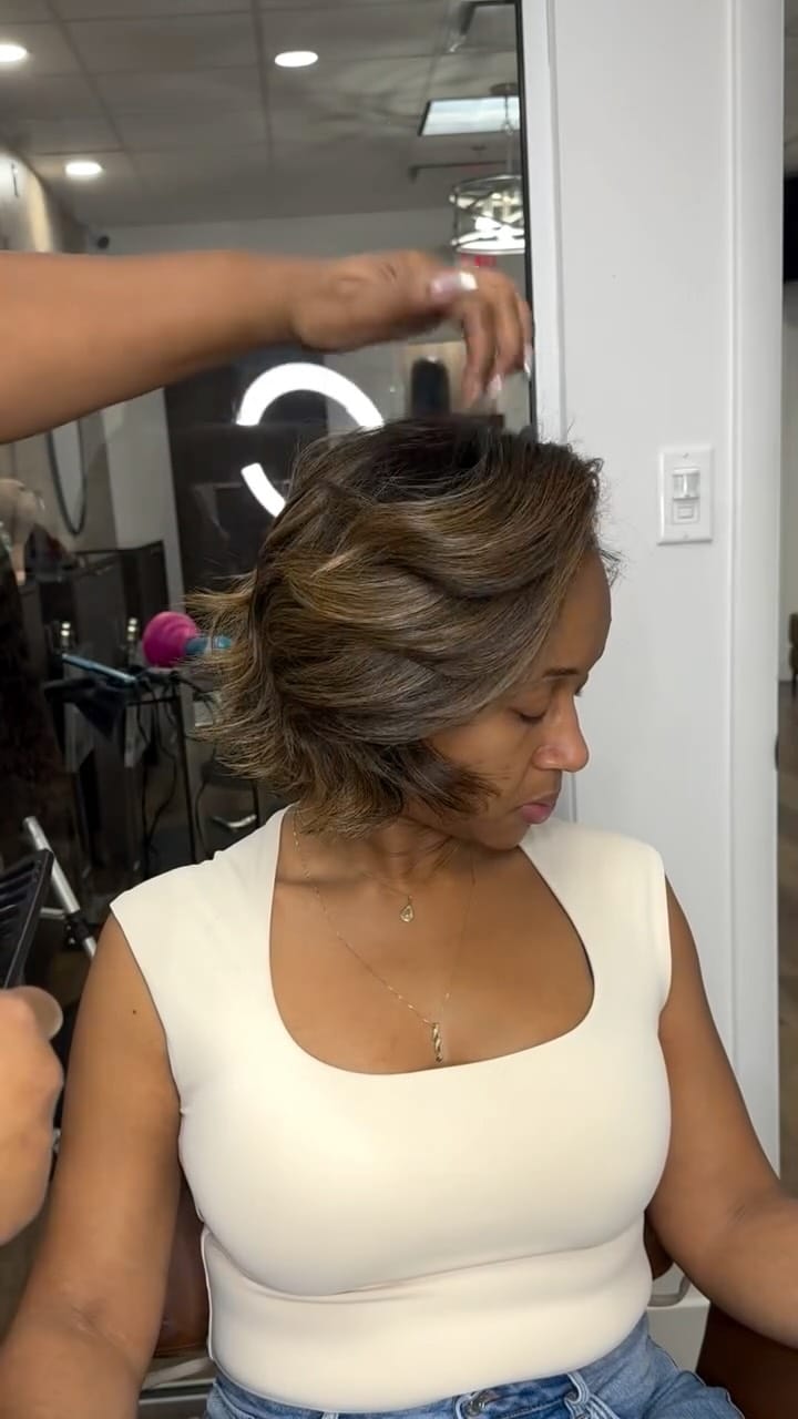Post 10 by Chelsea, Thee Stylist ✨ on Instagram (video)
