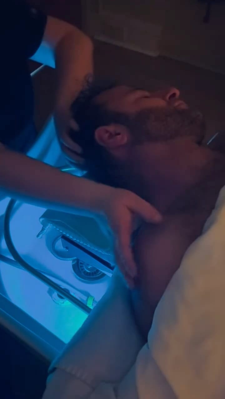 Post 7 by THE HEAD SPACE EDINBURGH SPA & TRAINING ACADEMY ™ on Instagram (video)