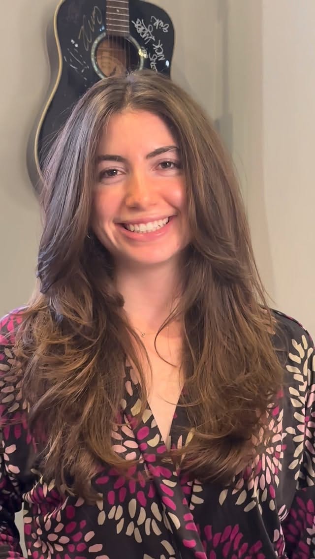 Post 6 by April Barton’s suite 303 on Instagram (video)