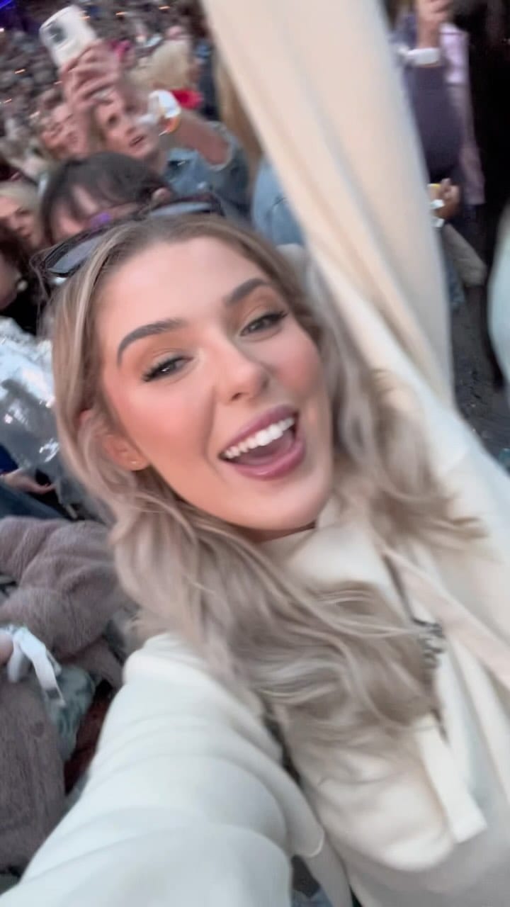 Post 9 by Amy Wilson on Instagram (video)
