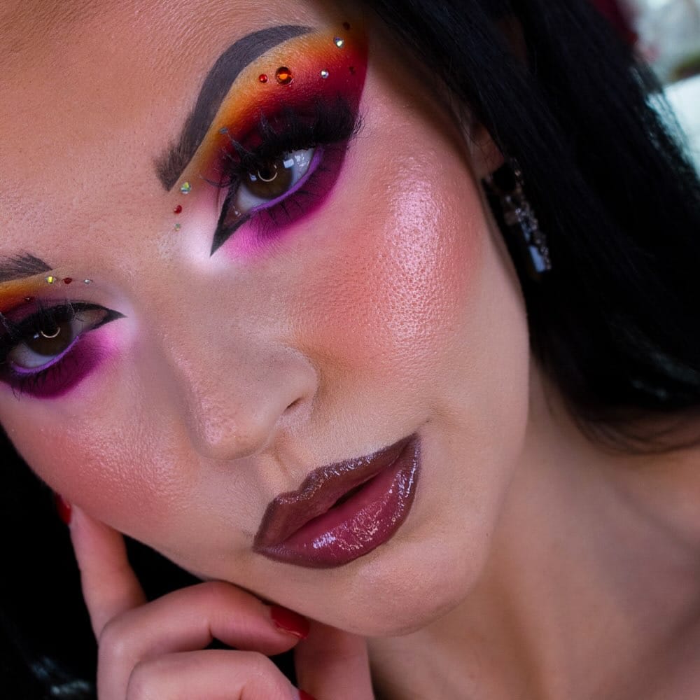 Post 1 by MAKEUP | BEAUTY on Instagram (carousel)