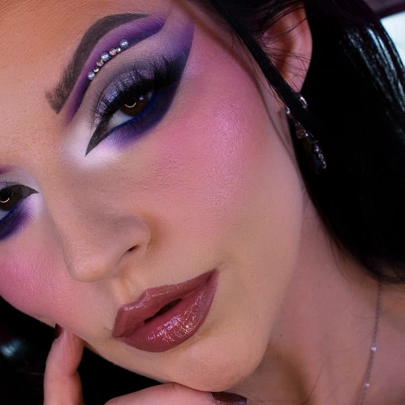 Post 10 by MAKEUP | BEAUTY on Instagram (image)