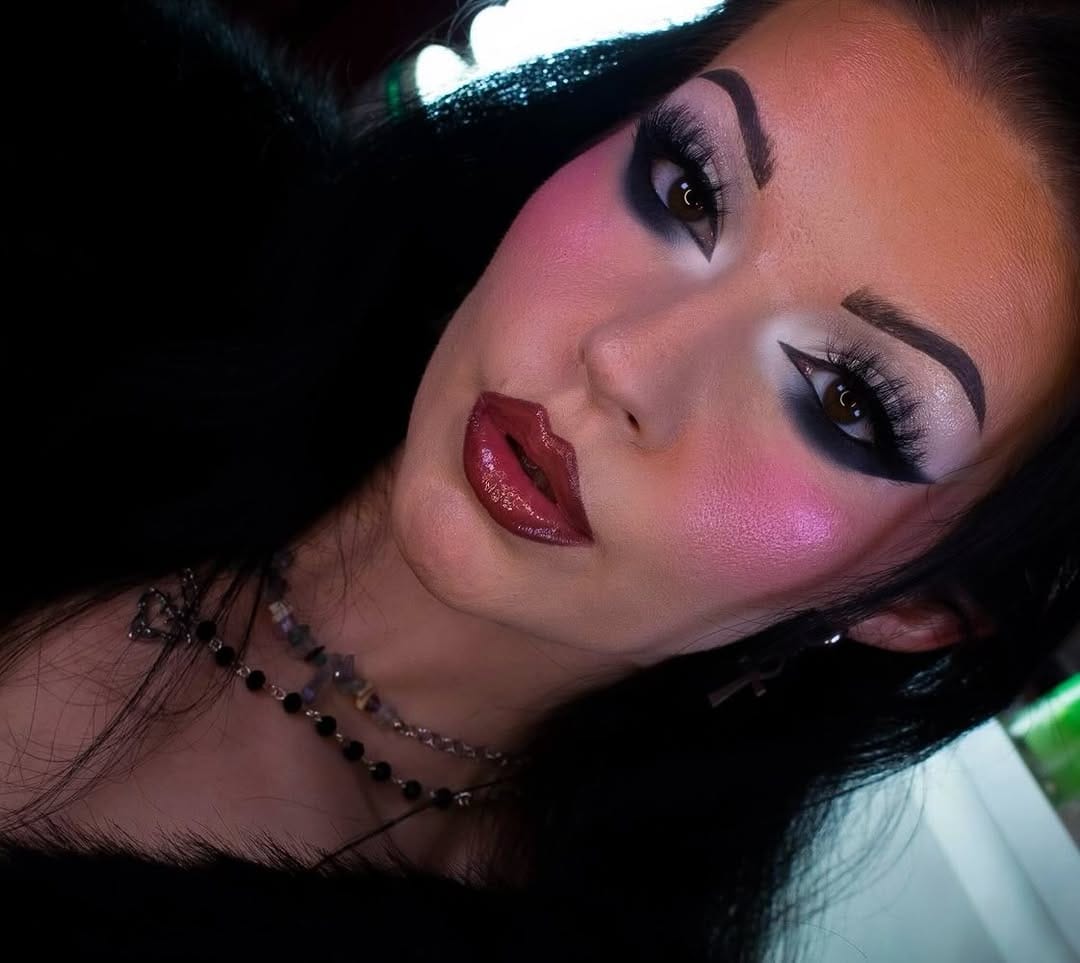 Post 7 by MAKEUP | BEAUTY on Instagram (image)