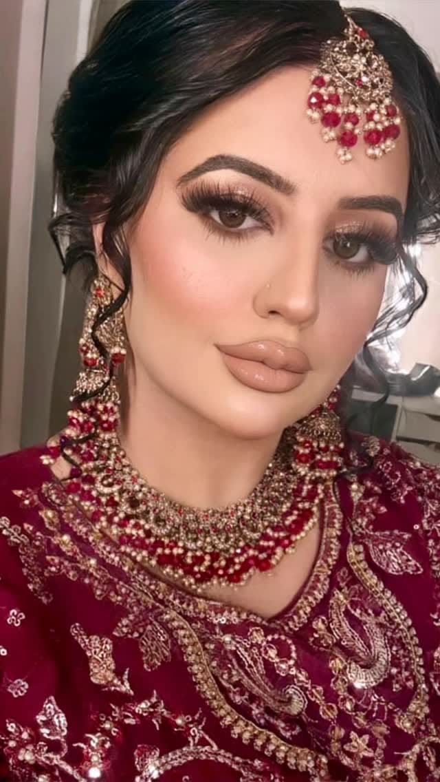 Post 1 by •ANNUM RAFI• on Instagram (video)