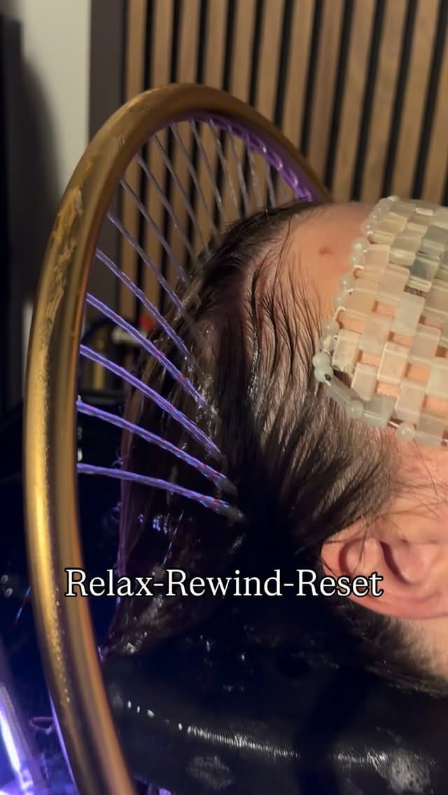 Post 6 by PeloHair&ScalpSpecialist on Instagram (video)