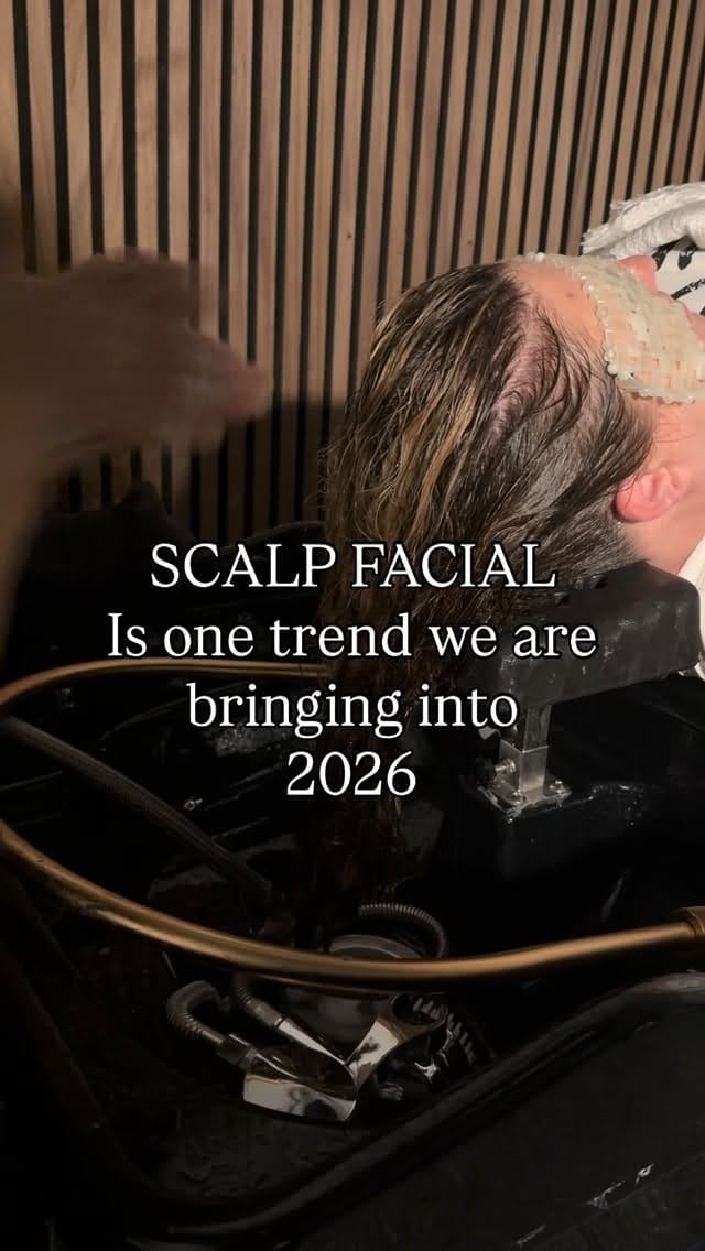 Post 7 by PeloHair&ScalpSpecialist on Instagram (video)