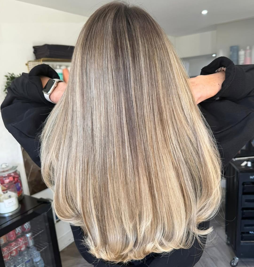 Post 2 by MAY & ROSE on Instagram (image)