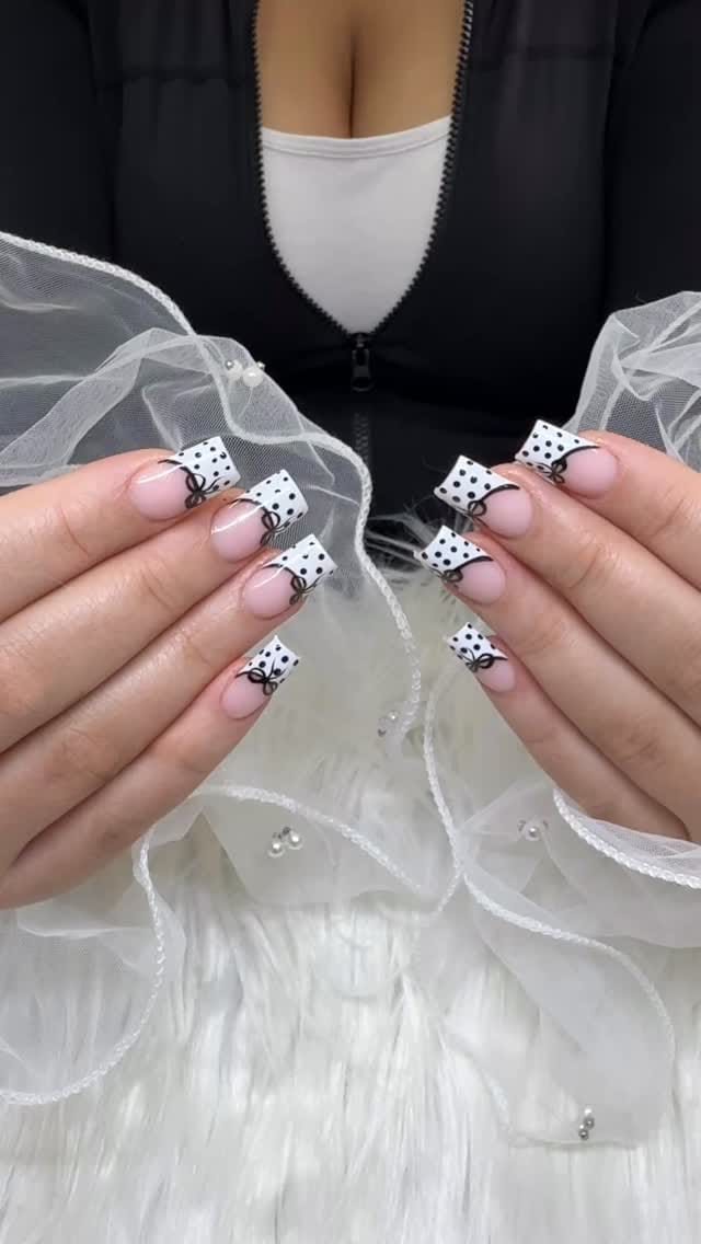 Post 6 by David Nails Tooting on Instagram (video)