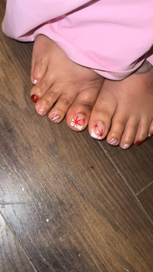 Post 5 by Certified Nail Technician 📜💅🏽💰 on Instagram (video)