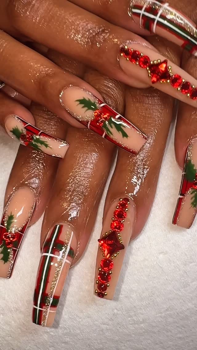 Post 2 by Certified Nail Technician 📜💅🏽💰 on Instagram (video)