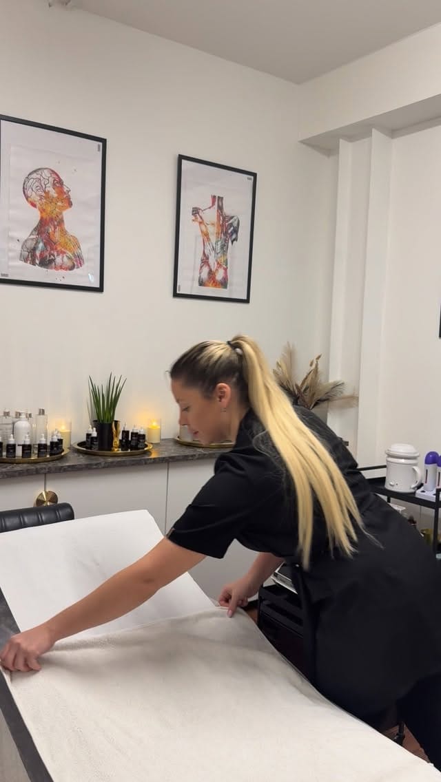 Post 2 by SB | Beauty Salon Edinburgh on Instagram (video)