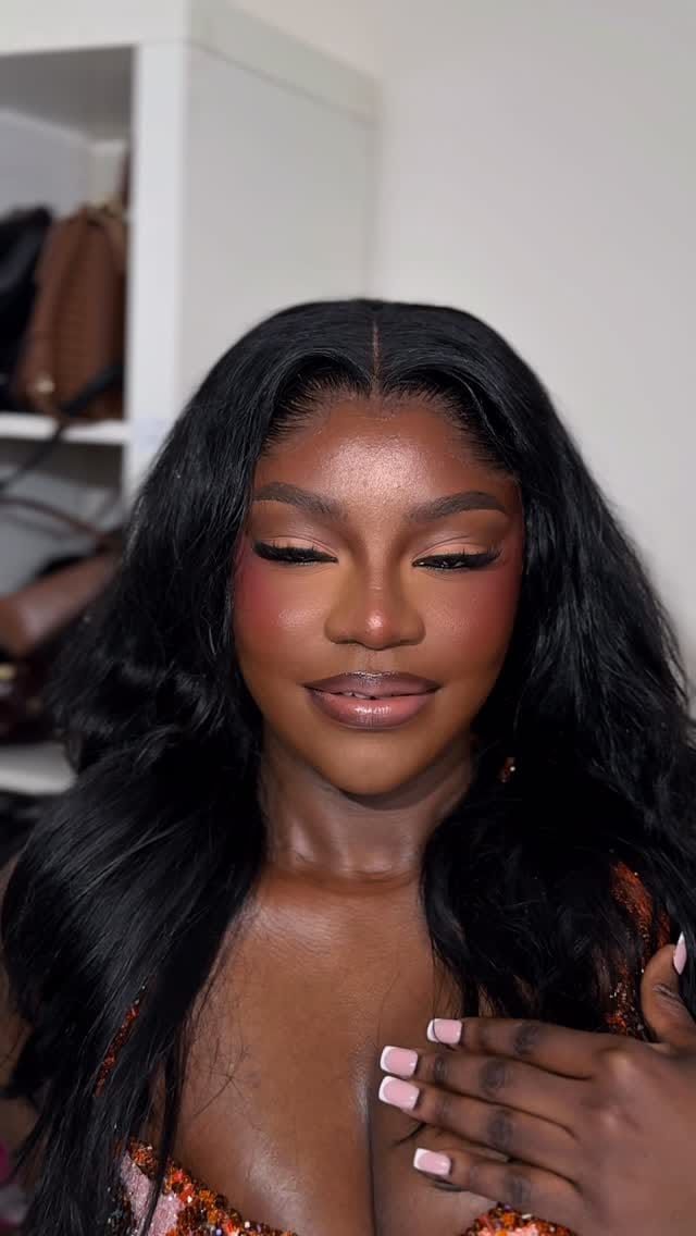 Post 2 by Newcastle 🇬🇧Makeupartist and Braider. on Instagram (video)