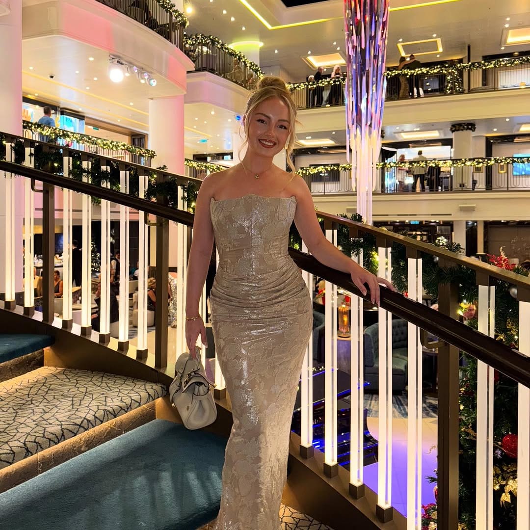 Post 5 by Skincare specialist on Instagram (carousel)