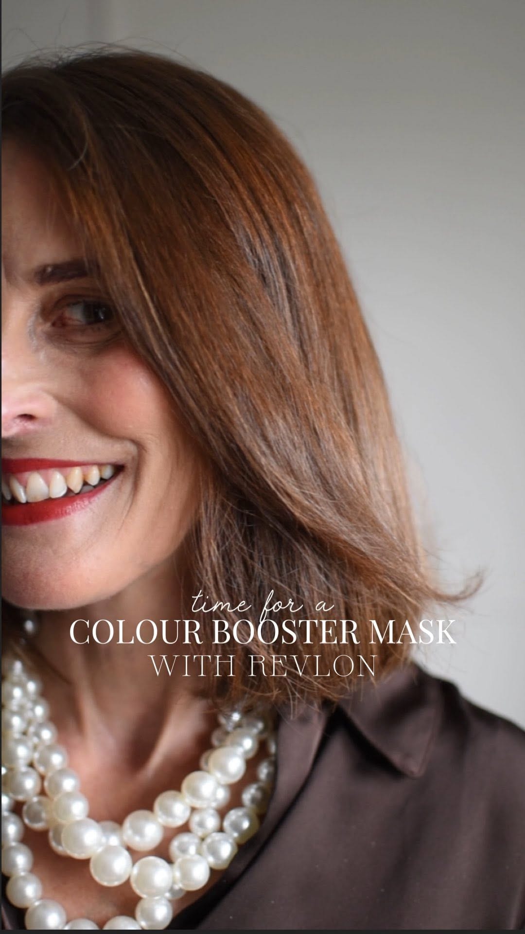 Post 8 by Revlon UK on Instagram (video)
