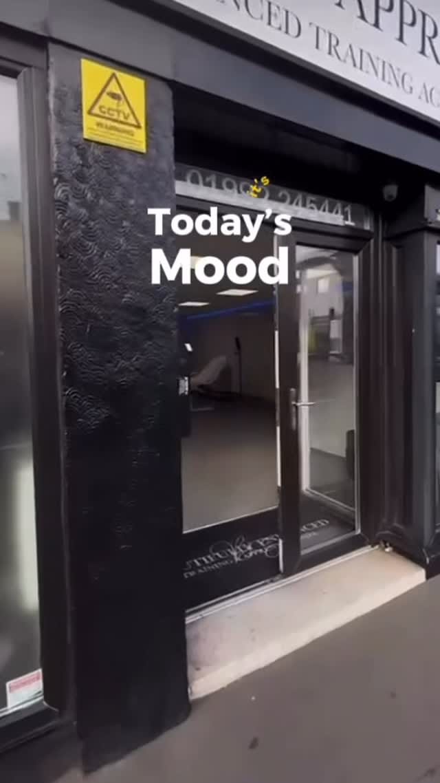 Post 8 by Aesthetics & SPMU Clinics | Beauty & Aesthetics Academy on Instagram (video)
