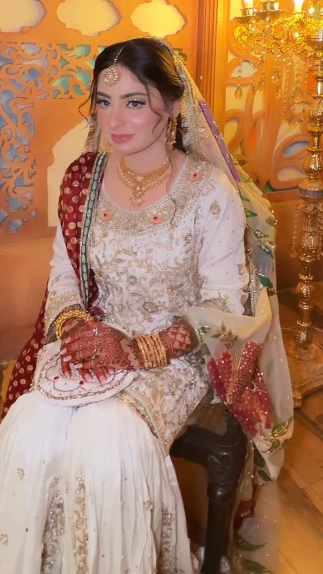 Post 5 by Maira’s Beauty Salon | Multan on Instagram (video)