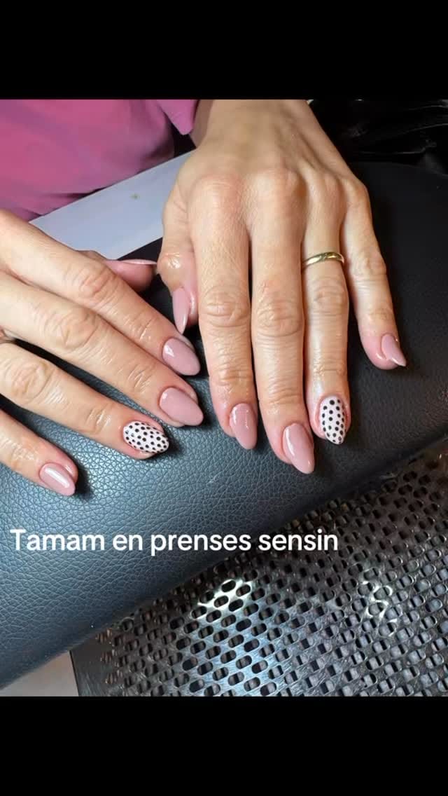 Post 10 by Beautyby.imra on Instagram (video)