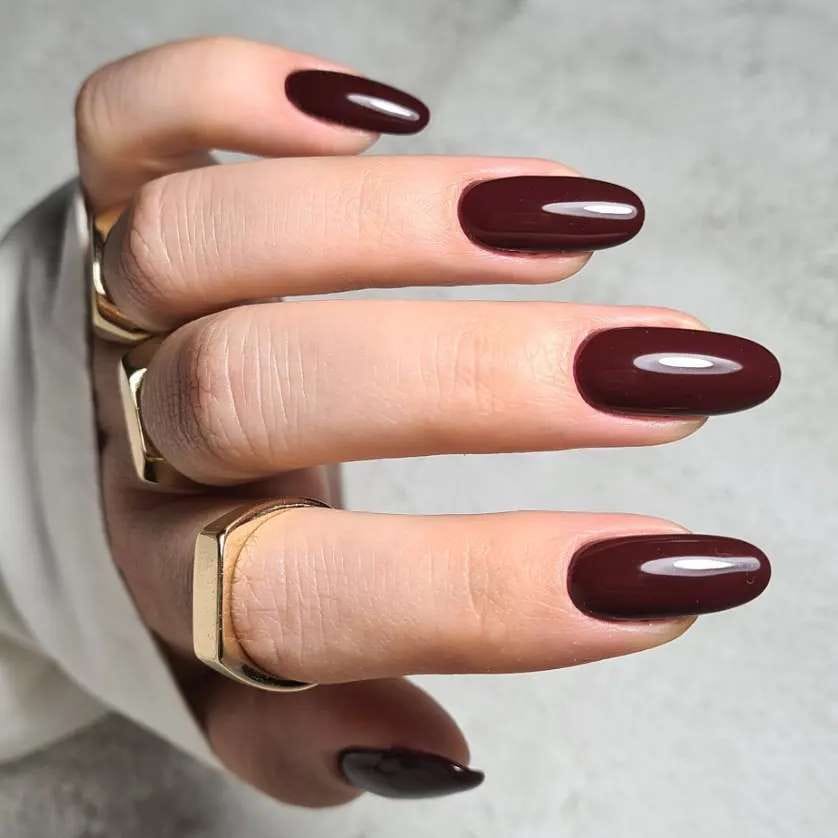Post 2 by Marta Create Nails™ on Instagram (image)