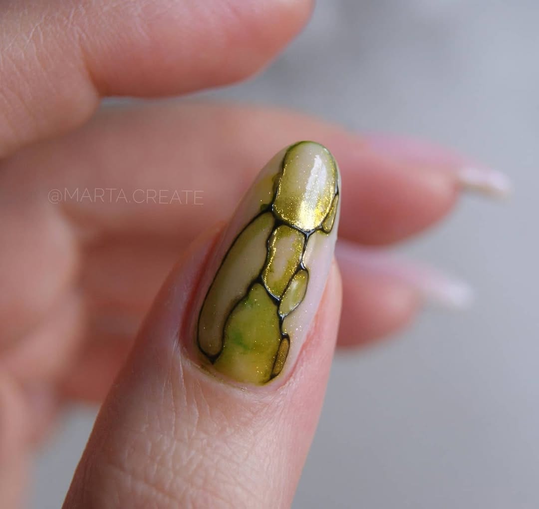 Post 9 by Marta Create Nails™ on Instagram (image)