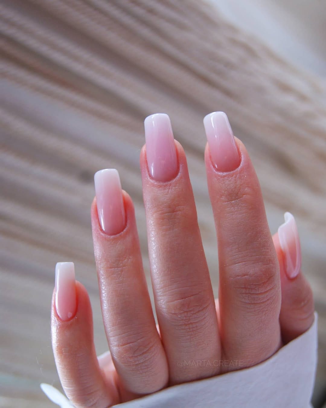 Post 5 by Marta Create Nails™ on Instagram (image)