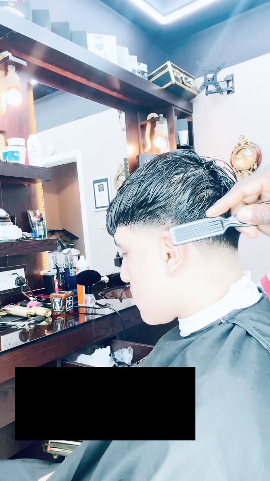 Post 10 by MAGIC HANDS BARBERS on Instagram (video)