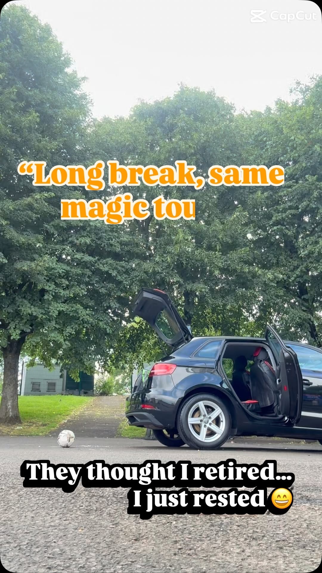 Post 3 by MAGIC HANDS BARBERS on Instagram (video)