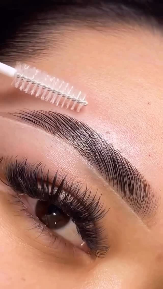 Post 5 by Lash & Brow Master | TRENER on Instagram (video)