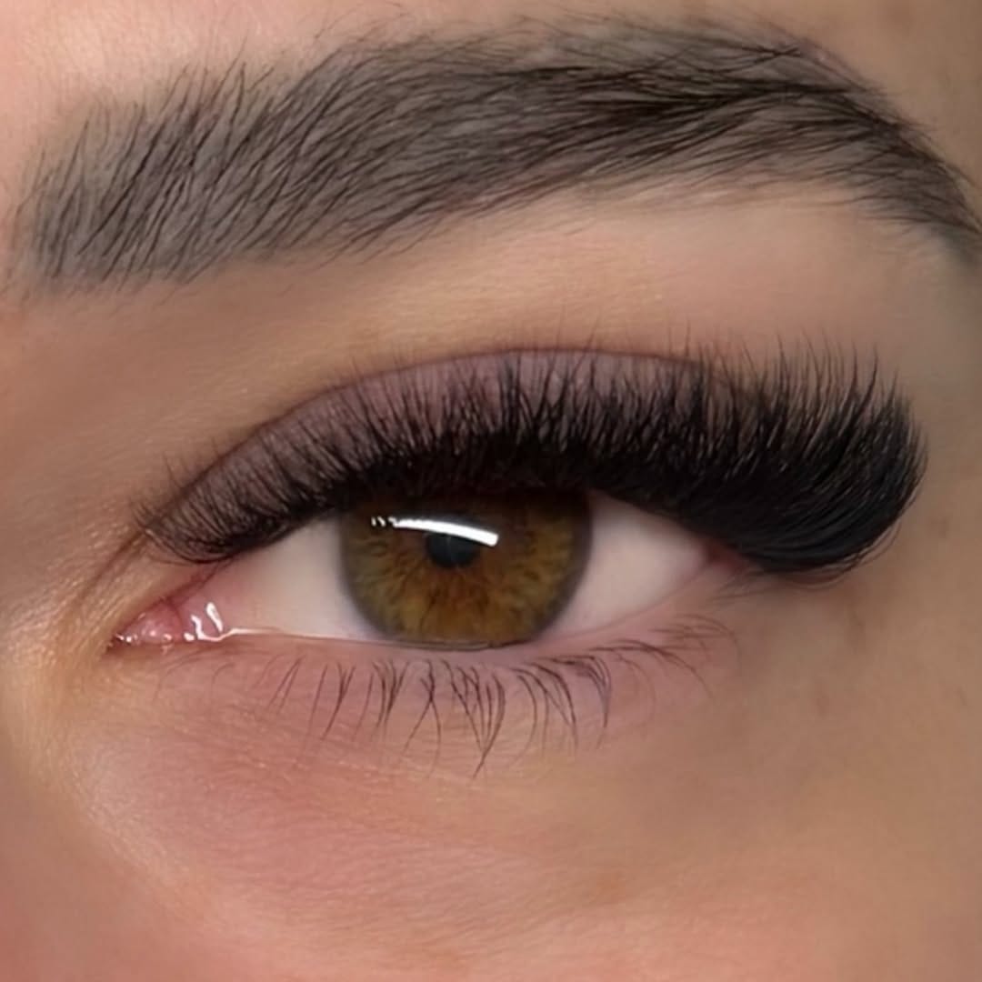 Post 10 by OC Lash Artist | Lash Fox on Instagram (image)