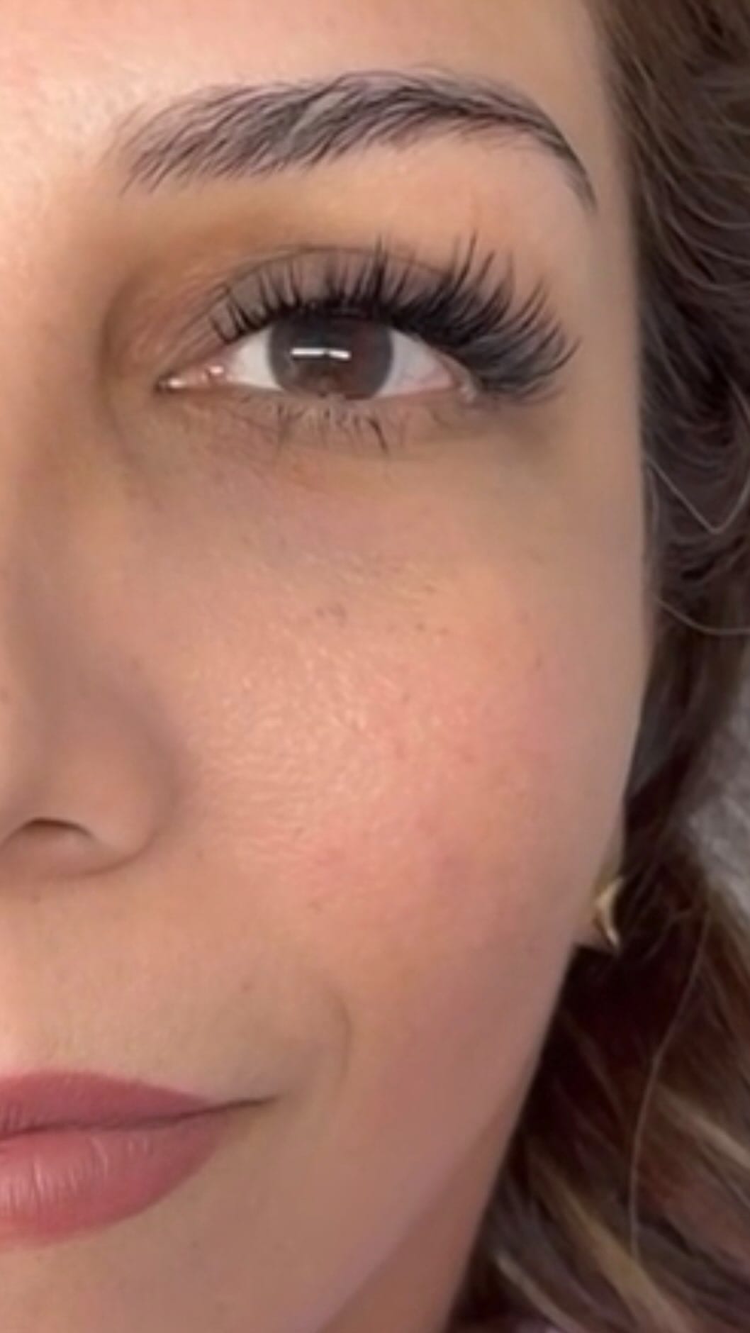 Post 6 by OC Lash Artist | Lash Fox on Instagram (video)