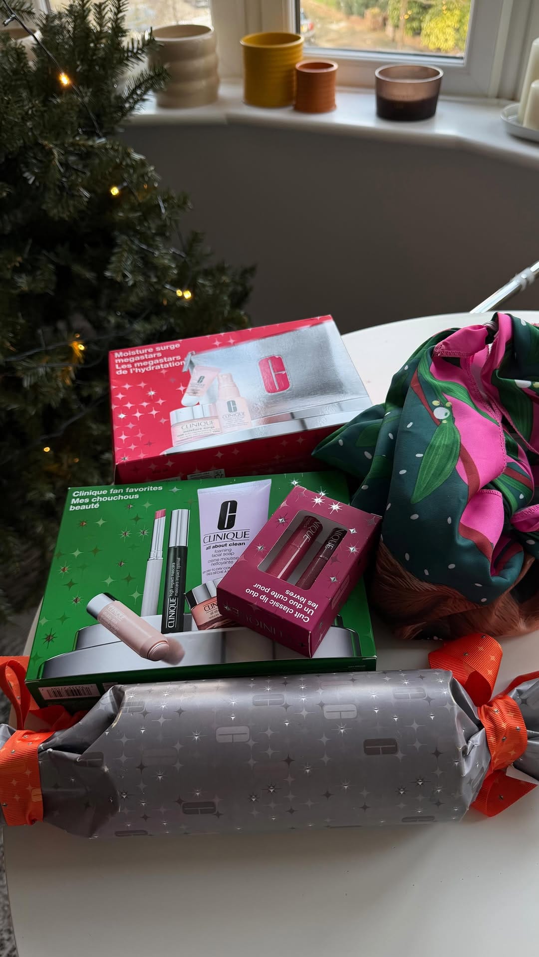 Post 3 by London Beauty content creator on Instagram (video)