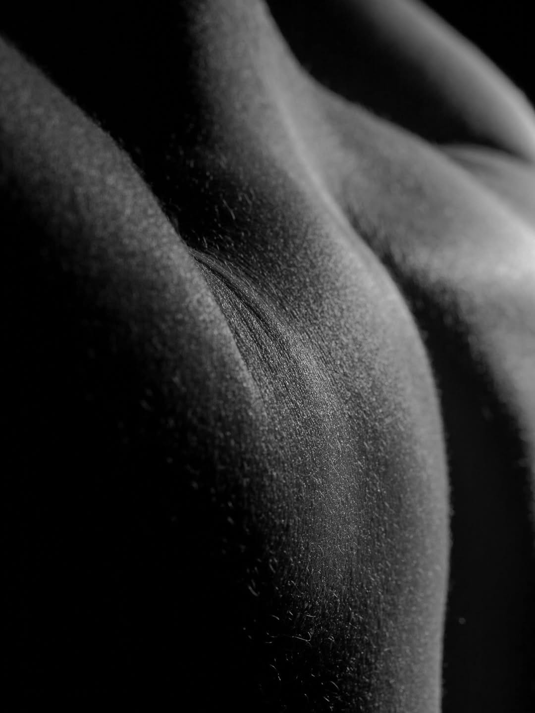 Post 10 by Ricari Studios on Instagram (image)