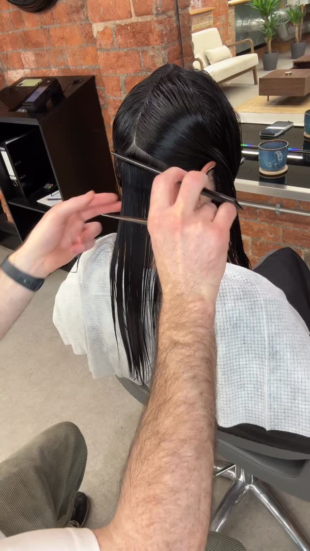 Post 4 by Tint Leeds on Instagram (video)