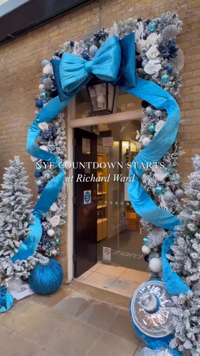 Post 3 by Richard Ward Hair & Metrospa on Instagram (video)
